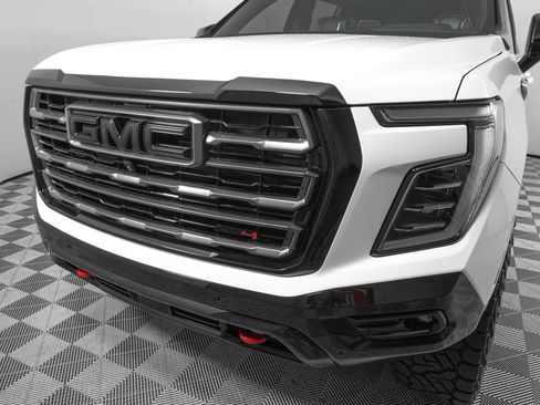 Used 2026 GMC Yukon XL AT4 Ultimate w/ LPO, Floor Liner Package AWD/4WD image 31