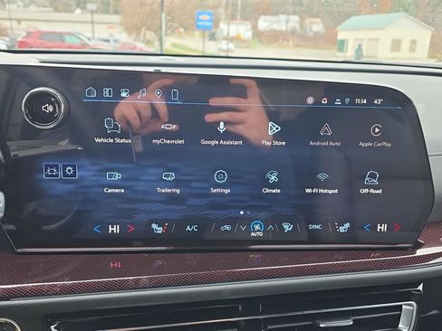 New 2026 Chevrolet Traverse Z71 image 16