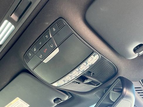 Used 2018 Mercedes-Benz C 300 4MATIC Sedan image 30