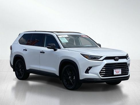 Certified 2026 Toyota Grand Highlander AWD Hybrid image 12