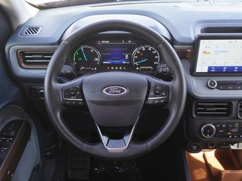 Used 2023 Ford Maverick Lariat w/ Lariat Luxury Package image 15