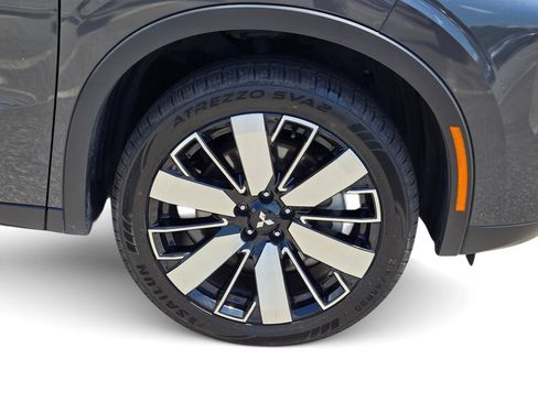 Used 2025 Mitsubishi Outlander SE AWD/4WD image 6