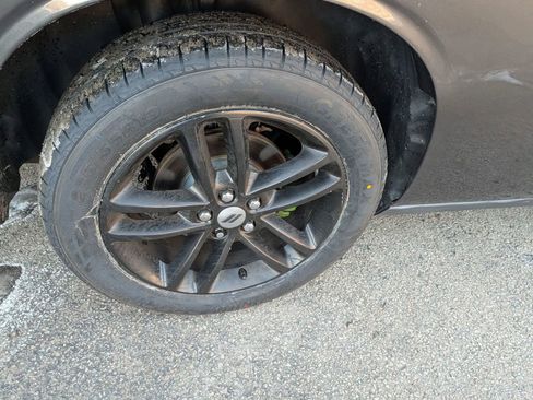 Used 2019 Dodge Challenger GT image 28