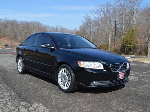 Used 2010 Volvo S40 2.4i image 4