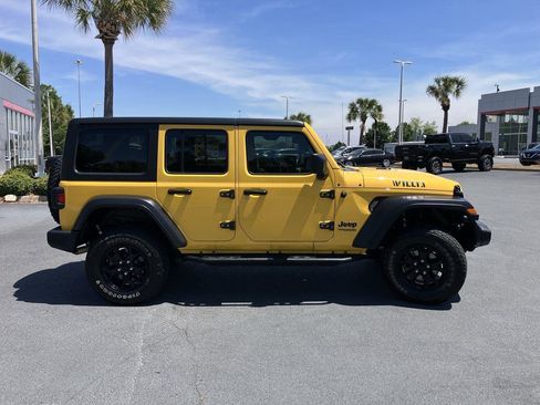 Used 2020 Jeep Wrangler Unlimited Sport AWD/4WD image 6
