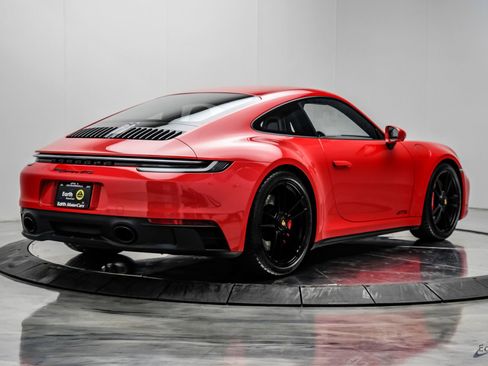 Used 2024 Porsche 911 Carrera GTS w/ Premium Package image 16