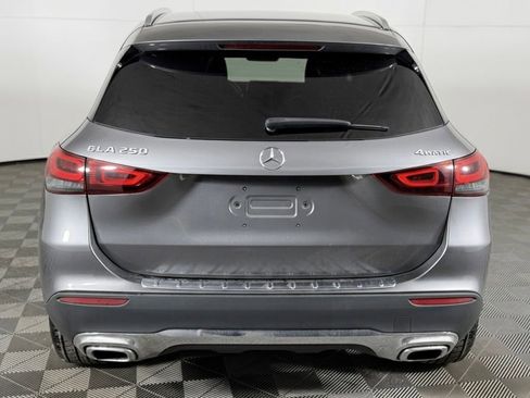 Used 2021 Mercedes-Benz GLA 250 4MATIC image 9