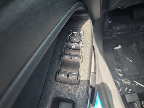 Used 2019 Ford EcoSport SE w/ SE Convenience Package FWD image 14