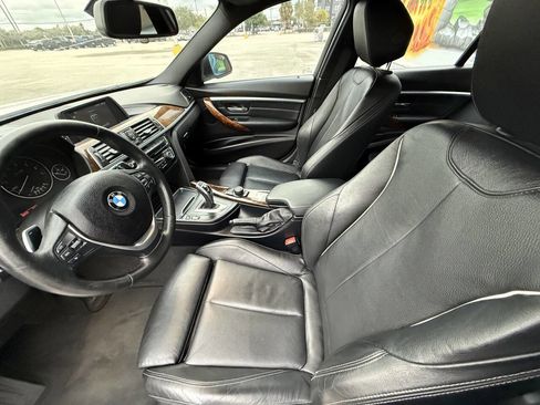 Used 2018 BMW 330i 330i 4dr Sedan w/ Convenience Package image 10