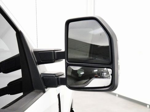 Used 2020 Ford F250 XLT image 40