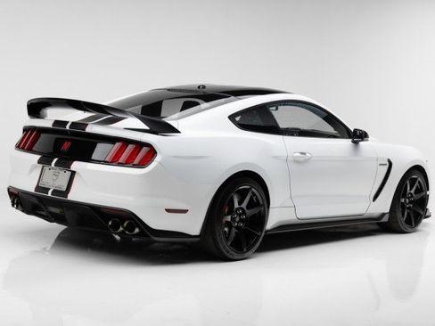 Used 2017 Ford Mustang Shelby GT350R w/ GT350R Equipment Group 920A image 11