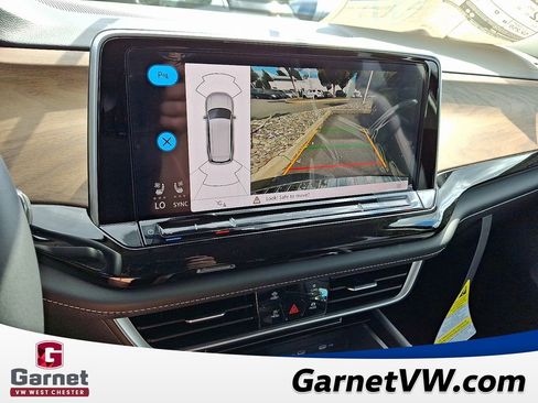 New 2026 Volkswagen Atlas SE image 9