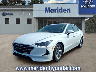 Used 2023 Hyundai Sonata SE w/ Preferred Accessory Package