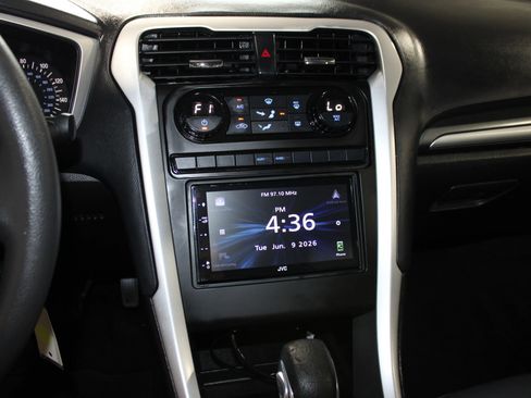 Used 2016 Ford Fusion S w/ Equipment Group 101A FWD image 15
