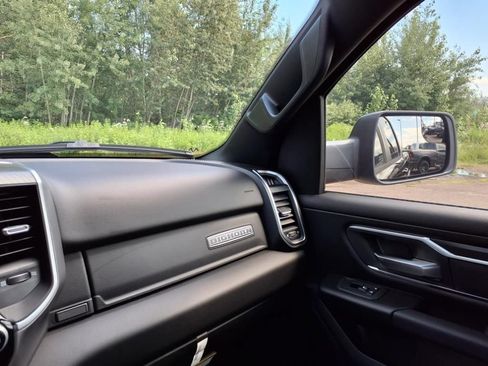 New 2025 RAM 1500 Big Horn AWD/4WD image 14