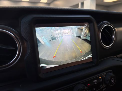 Used 2023 Jeep Wrangler Unlimited Rubicon 4xe w/ Cold Weather Group image 26