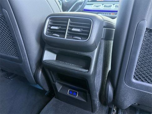 Used 2025 Mercedes-Benz GLE 450e GLE 450e image 27