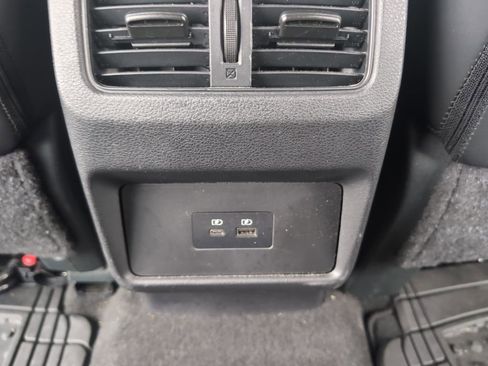 Used 2023 Nissan Rogue SV w/ SV Premium B Package image 22