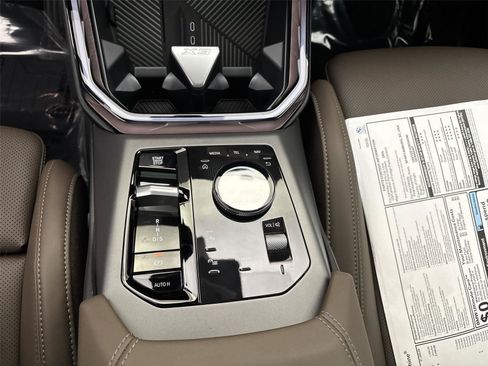 New 2026 BMW X3 xDrive30i w/ Premium Package AWD/4WD image 23