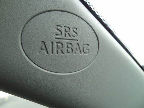 Used 2023 Toyota Tacoma SR5 w/ SR5 Appearance Package RWD image 30
