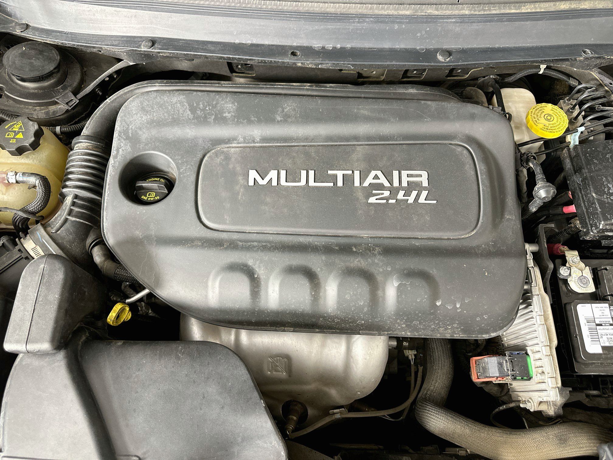 Used 2018 Jeep Cherokee Latitude Plus w/ Trailer Tow Group FWD image 30