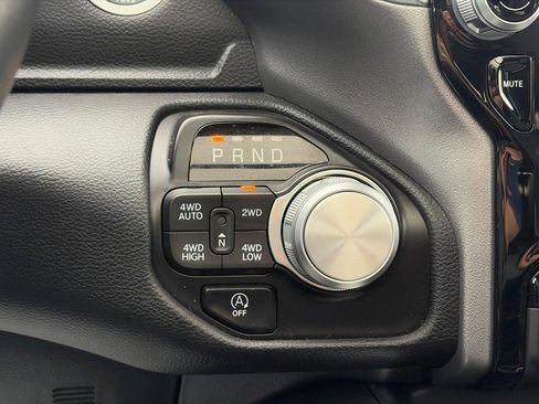 Used 2023 RAM 1500 Laramie AWD/4WD image 15
