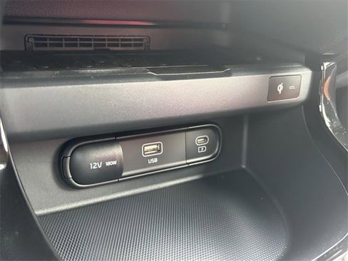 New 2025 Kia Seltos EX w/ EX Sunroof Package image 10