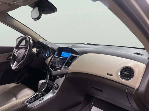 Used 2012 Chevrolet Cruze LTZ FWD image 19