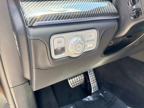 New 2026 Mercedes-Benz GLE 63 AMG S image 20