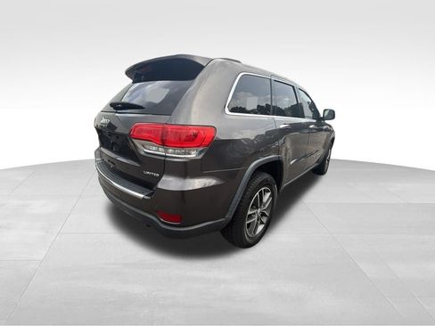 Used 2017 Jeep Grand Cherokee Limited AWD/4WD image 7