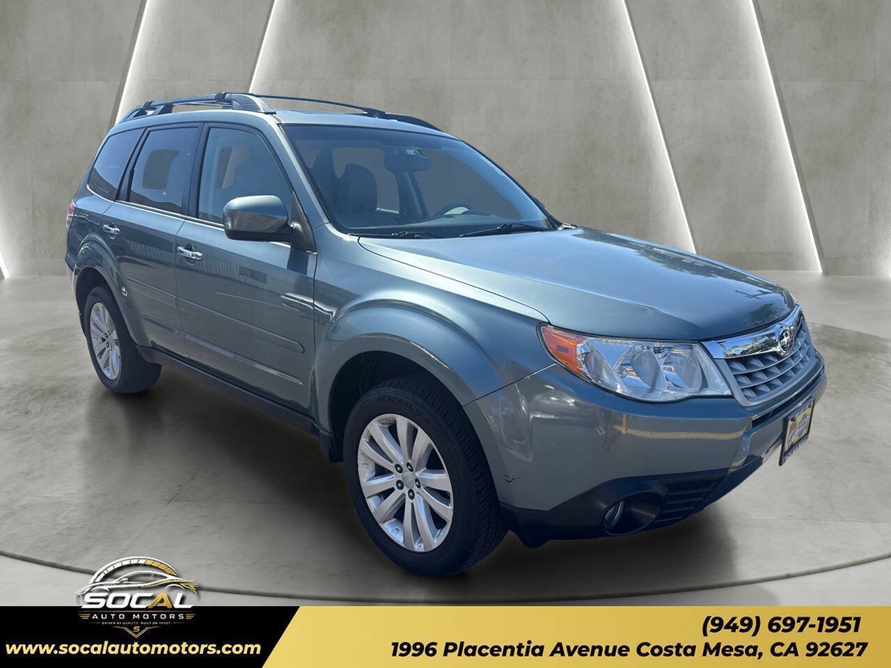 Used 2013 Subaru Forester 2.5X Limited AWD/4WD image 7