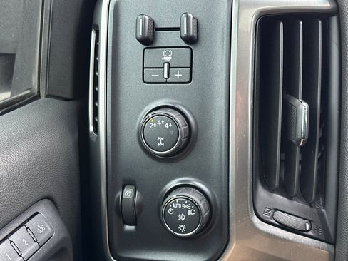 Used 2019 Chevrolet Silverado 3500 LTZ w/ Duramax Plus Package image 40