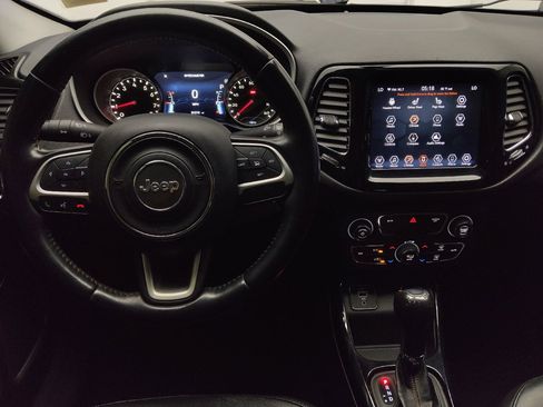 Used 2020 Jeep Compass Limited FWD image 22