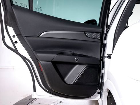 Used 2023 Maserati Grecale GT image 55