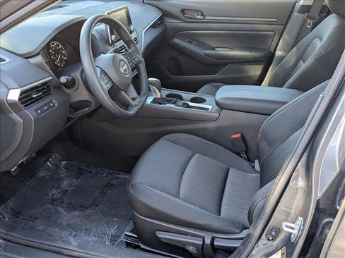 Certified 2025 Nissan Altima 2.5 S image 15