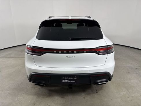 Certified 2025 Porsche Macan image 6