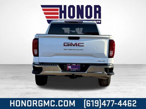 Used 2020 GMC Sierra 1500 SLE w/ SLE Value Package image 4
