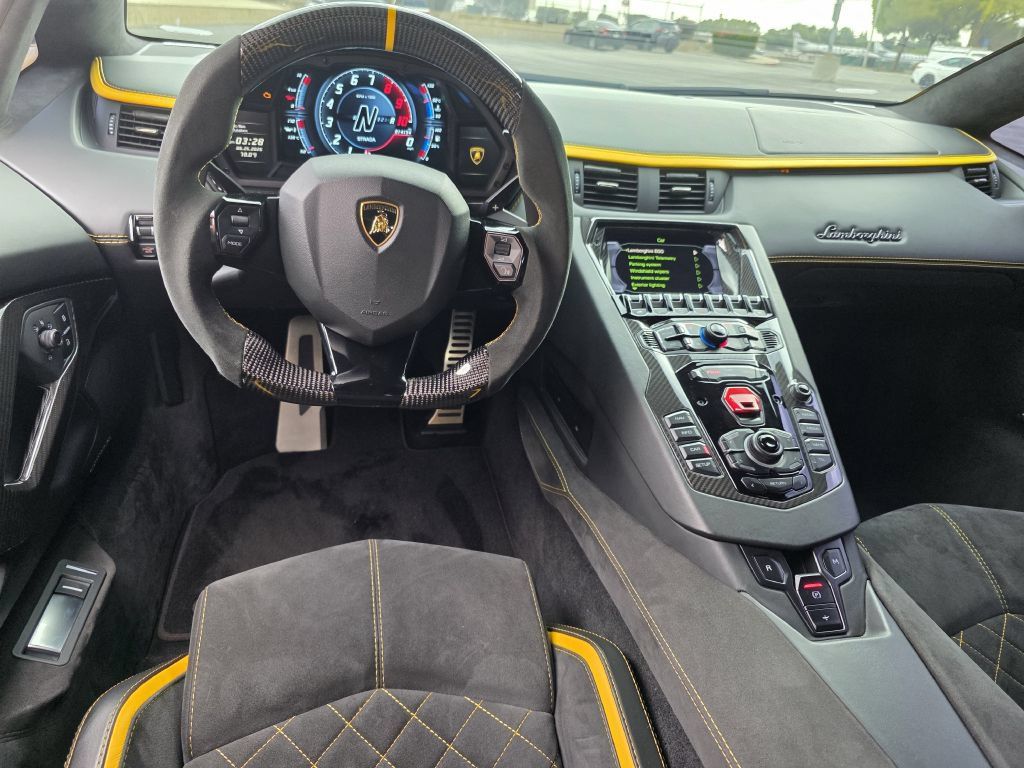 Used 2018 Lamborghini Aventador S AWD/4WD image 42