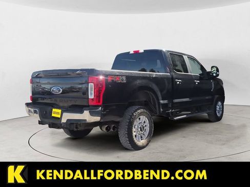 Used 2019 Ford F250 XL w/ STX Appearance Package AWD/4WD image 5