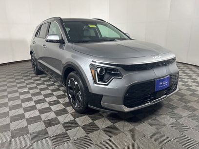 Used 2024 Kia Niro Wind w/ Wind Preserve Package