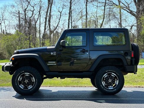 Used 2012 Jeep Wrangler Sport AWD/4WD image 7