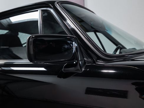 Used 1988 Porsche 911 Carrera image 12