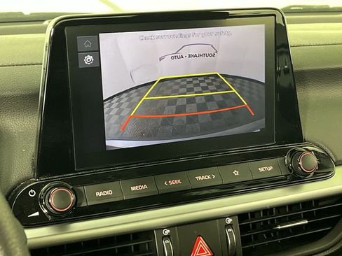 Certified 2024 Kia Forte LXS w/ LXS Technology Package image 17