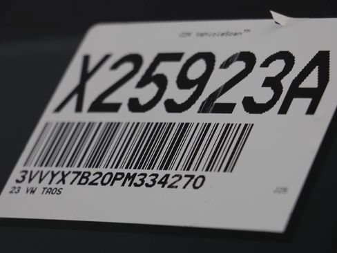 Used 2023 Volkswagen Taos SE image 24