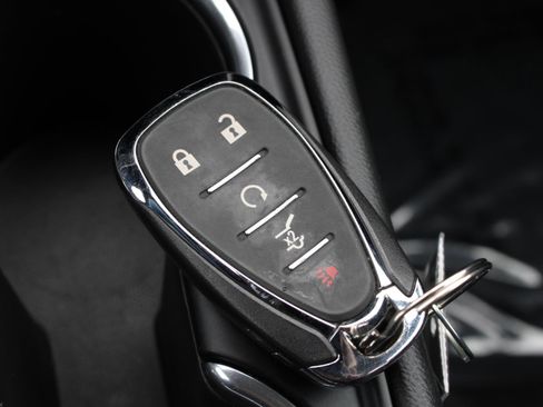 Used 2020 Chevrolet Equinox LT w/ Driver Convenience Package image 14