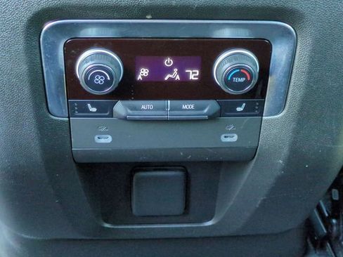 Certified 2022 Chevrolet Tahoe Premier w/ Premium Package AWD/4WD image 22