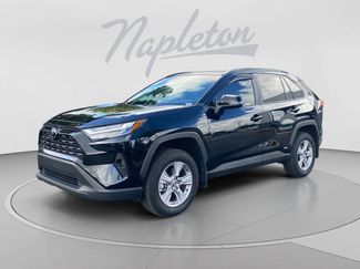 Used 2025 Toyota RAV4 XLE w/ Convenience Package AWD/4WD video 1