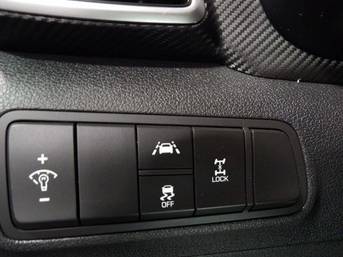 Used 2020 Hyundai Tucson SE image 23