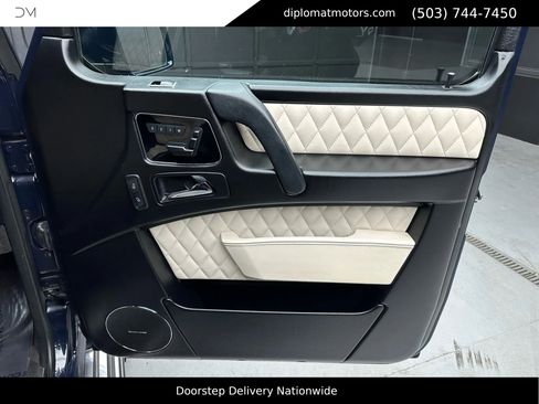 Used 2016 Mercedes-Benz G 65 AMG 4MATIC image 24