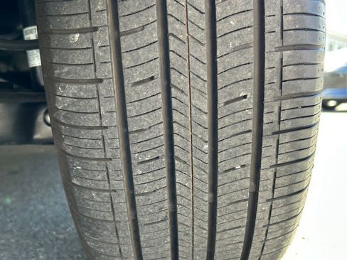 Used 2024 Kia Niro Wind FWD image 57